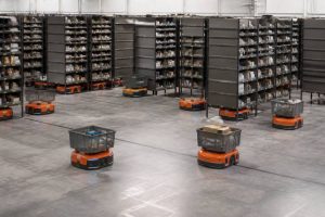 Robots kiva : comment ils transforment la logistique d’entrepôt